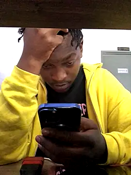 Redfucks333 online show from September 27, 12:36 pm