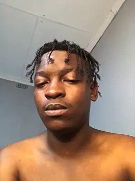 Redfucks333 online show from October 5, 7:18 pm