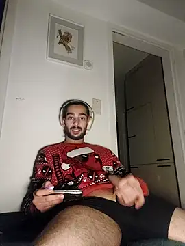 Levi Latino online show from December 16, 3:46 am