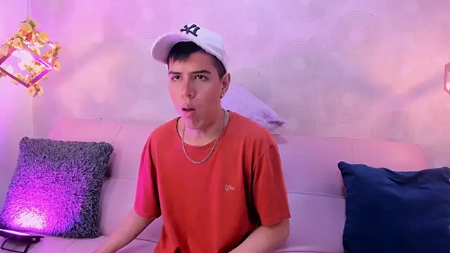 Angel Khouri online show from March 6, 4:41 am