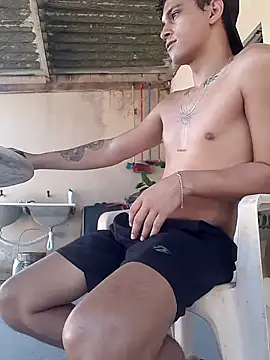 Snapshot of MALIK-PARVATI chatting on February 14, 6:29 pm MALIK-PARVATI online show from February 14, 6:29 pm