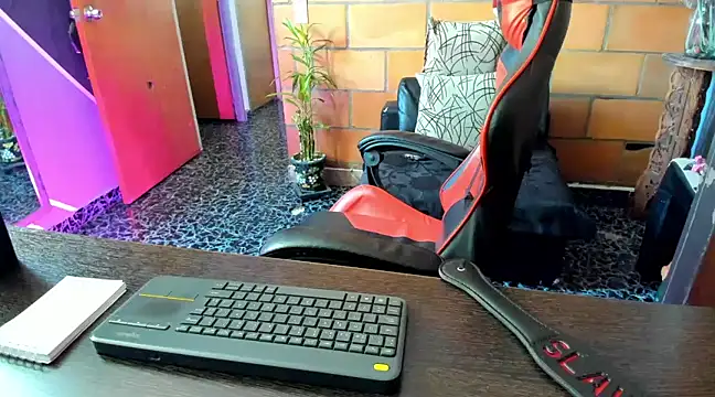 Adam Valenciia online show from February 17, 4:26 pm