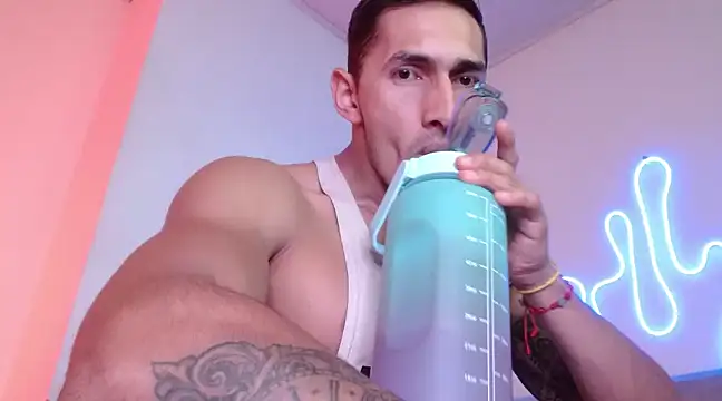 Joylopez fit online show from January 15, 12:36 pm