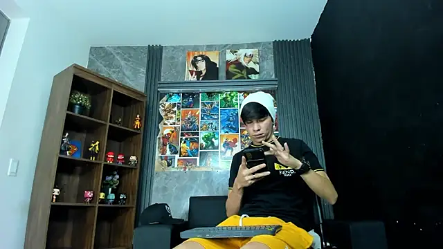 Snapshot of anyelo_waller chatting on January 29, 12:56 pm anyelo waller online show from January 29, 12:56 pm