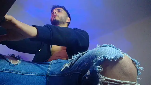 XanderCage99 online show from March 5, 8:10 am