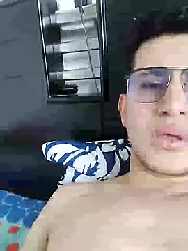 jonatanl31 online show from January 12, 4:18 pm