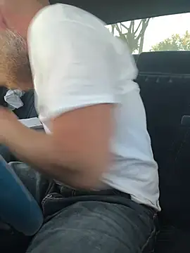 32XRedBeard online show from March 3, 12:10 pm