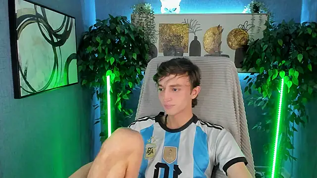 John Weasley online show from November 12, 11:49 am