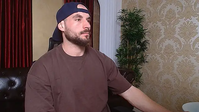 AdamJamesonn online show from March 15, 5:52 am