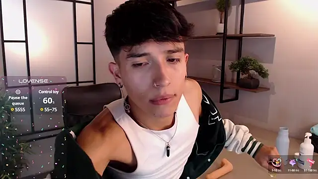 tim  fox online show from March 4, 7:43 pm