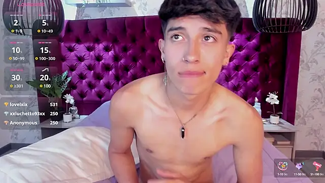 tim  fox online show from March 4, 3:44 am