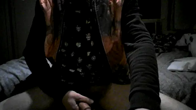 Snapshot of allnaked00 chatting on January 9, 10:41 pm allnaked00 online show from January 9, 10:41 pm