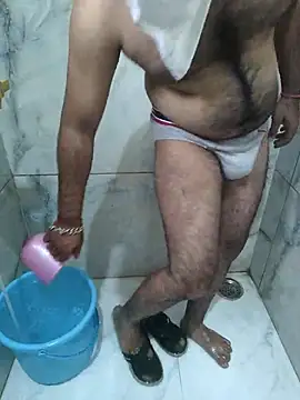 13lusty online show from March 23, 4:05 am