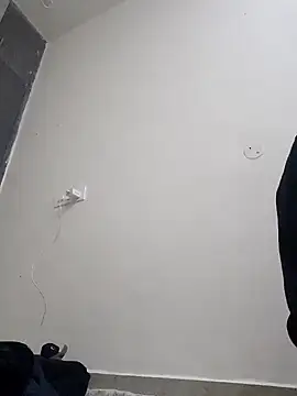 13lusty online show from February 11, 8:15 am