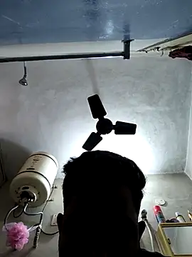 13lusty online show from March 9, 3:12 am