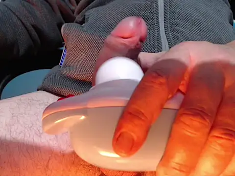 Snapshot of itsmeyes69 chatting on September 26, 10:18 pm itsmeyes69 online show from September 26, 10:18 pm