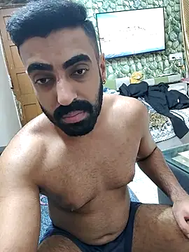 vaibhavchugh38 online show from March 20, 7:35 pm