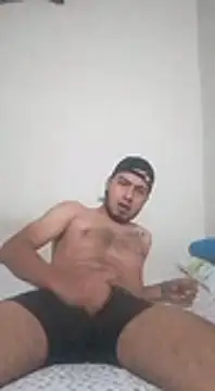 Snapshot of Danger27 chatting on February 10, 7:15 am Danger27 online show from February 10, 7:15 am