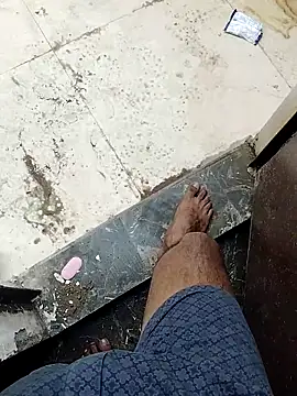 Snapshot of gawwalibhabhi_24 chatting on October 25, 4:03 am gawwalibhabhi 24 online show from October 25, 4:03 am