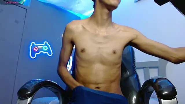 HarolddXL online show from February 6, 12:48 pm