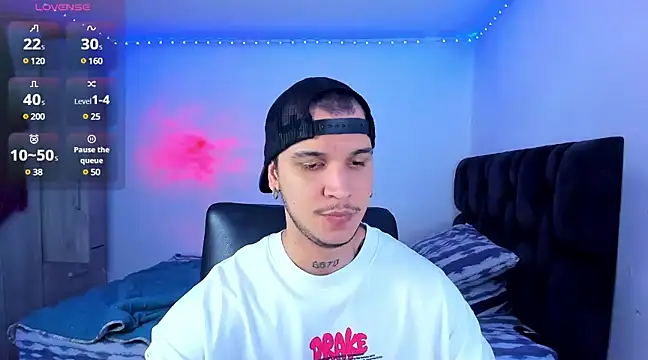 austinoficial online show from January 28, 11:39 pm