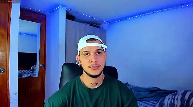 austinoficial online show from February 23, 12:15 am