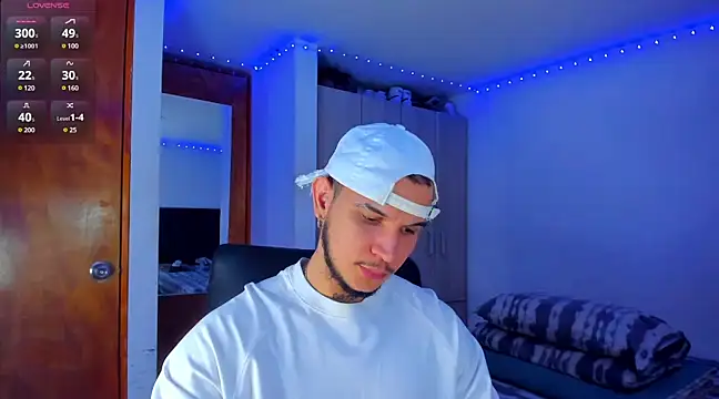 austinoficial online show from March 19, 2:48 am