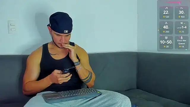 austinoficial online show from October 13, 12:05 am