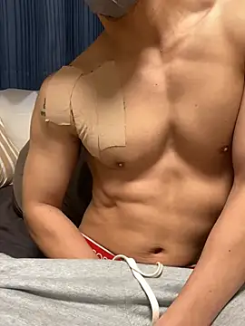 Snapshot of taniy_ chatting on February 17, 9:03 am taniy  online show from February 17, 9:03 am