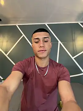 bruno cavalli online show from April 6, 5:47 pm