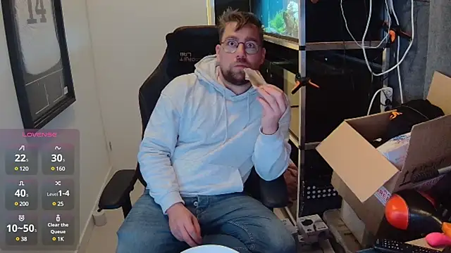 justinitt online show from February 4, 8:56 am