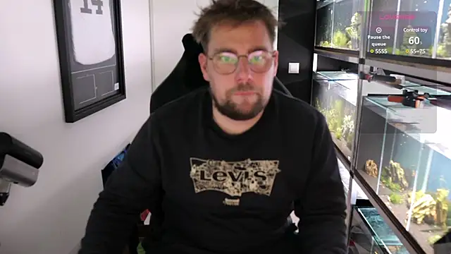 justinitt online show from March 7, 10:32 pm