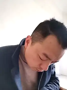 Snapshot of swg176 chatting on March 14, 1:05 am swg176 online show from March 14, 1:05 am