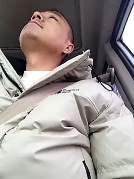 Snapshot of swg176 chatting on February 1, 2:26 am swg176 online show from February 1, 2:26 am