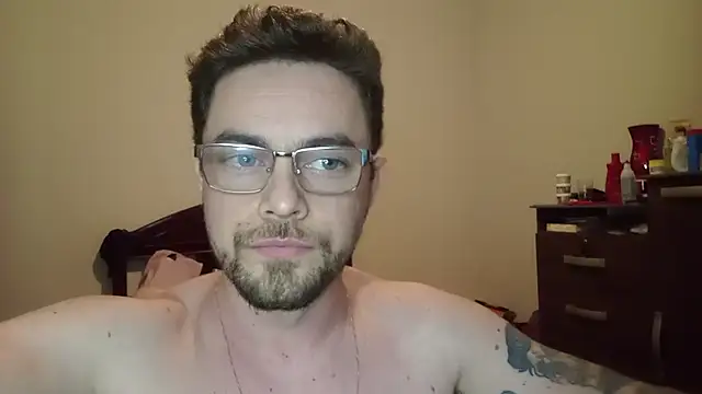 Dyllan   online show from June 26, 1:31 am