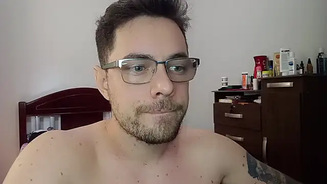 Dyllan   online show from June 8, 3:02 pm