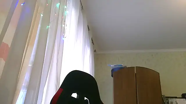 HunterOnBoobs online show from February 24, 12:59 pm