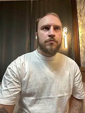 Snapshot of _XxX-XxX_ chatting on September 24, 6:06 pm  XxX-XxX  online show from September 24, 6:06 pm