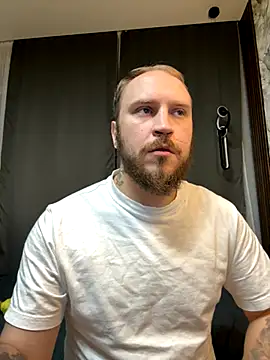 Snapshot of _XxX-XxX_ chatting on September 23, 5:56 pm  XxX-XxX  online show from September 23, 5:56 pm