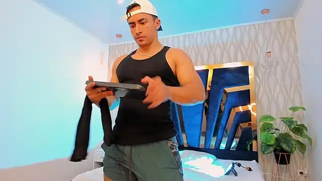 Brad Summer online show from March 8, 5:19 pm