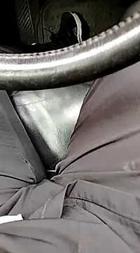 Snapshot of Josejotacamargo chatting on February 22, 10:37 pm Josejotacamargo online show from February 22, 10:37 pm