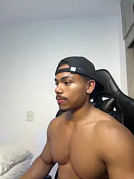 XavierColeman online show from July 1, 1:39 am