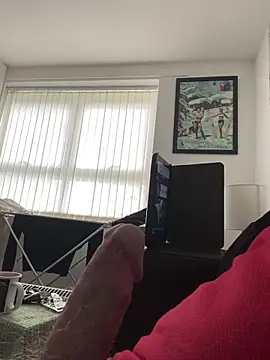 Paolo7619 online show from April 28, 1:16 pm