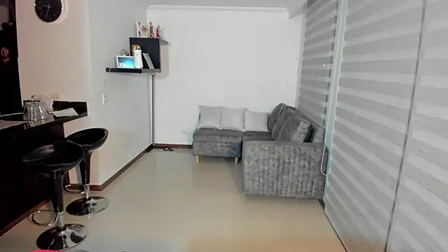 dereckgreen online show from March 8, 2:04 am