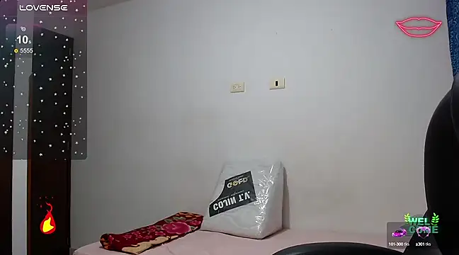 Snapshot of Alan_red chatting on March 7, 2:04 am Alan red online show from March 7, 2:04 am