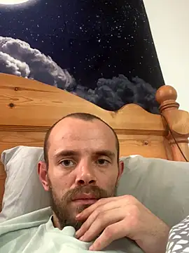 Snapshot of wyattstone chatting on October 24, 10:28 am wyattstone online show from October 24, 10:28 am