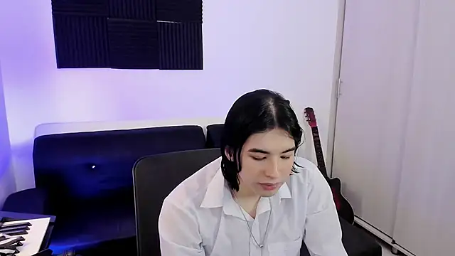 JordiWilld online show from April 30, 2:46 pm