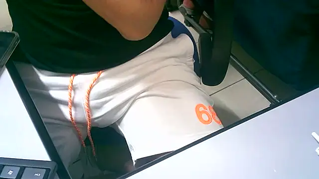 Greeneyes0820 online show from September 17, 11:00 am