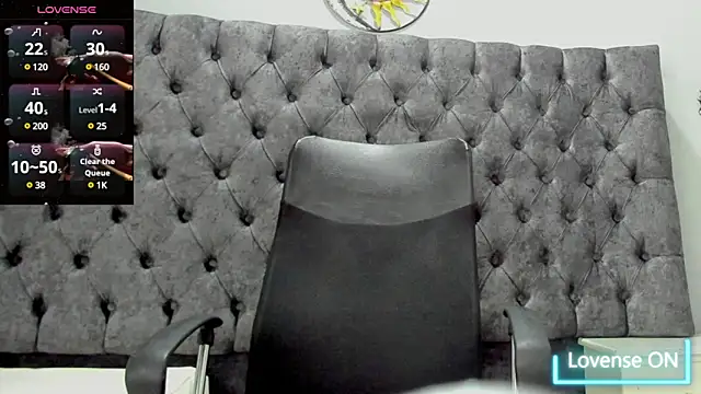 Snapshot of RYAN_PATERSON chatting on February 14, 8:05 pm RYAN PATERSON online show from February 14, 8:05 pm