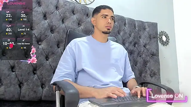 Snapshot of RYAN_PATERSON chatting on March 15, 7:38 pm RYAN PATERSON online show from March 15, 7:38 pm